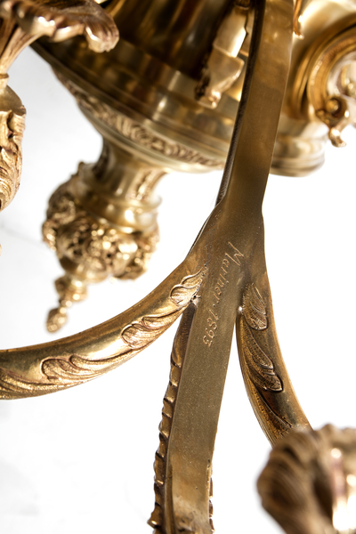CHANDELIER Classic