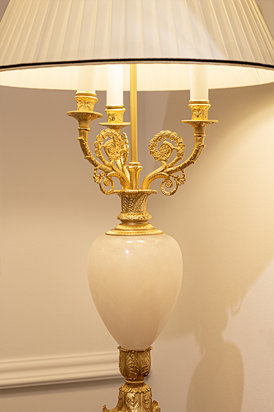 TABLE LAMP Royal Heritage