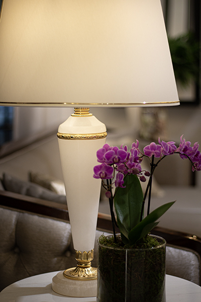 TABLE LAMP Royal Heritage