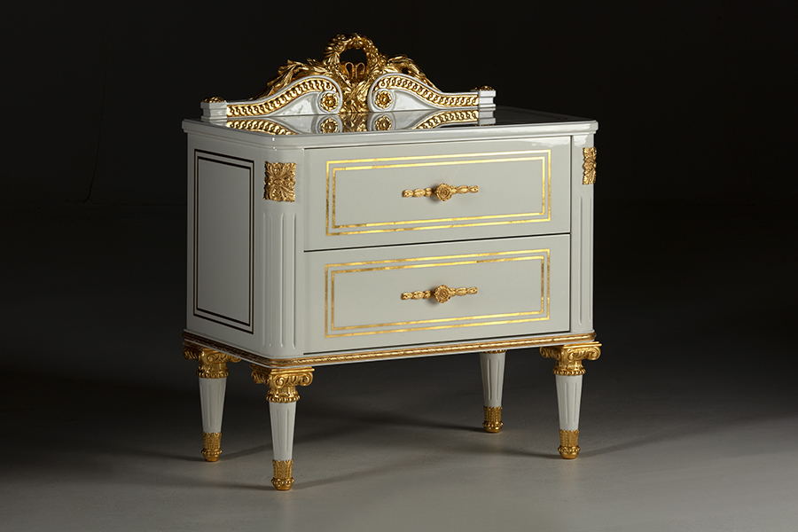 NIGHT TABLE TRIANON