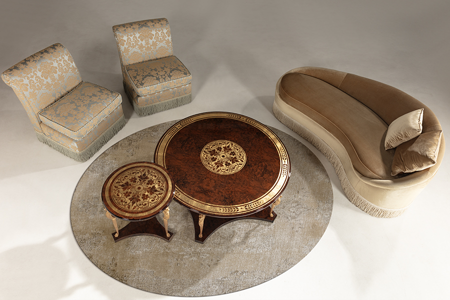 COFFEE TABLE SINGULAR PIECES